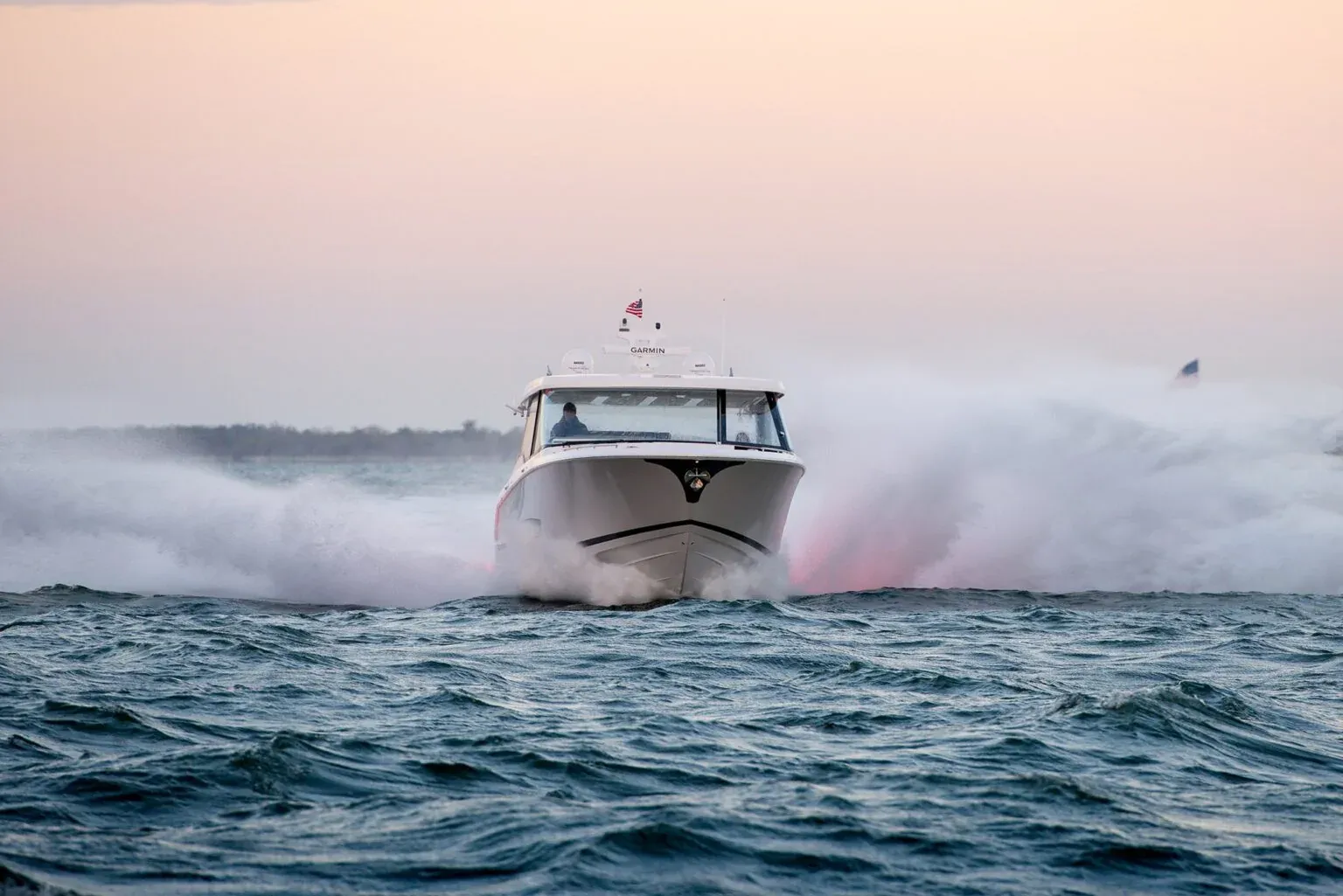 Kadłub OceanTrac2 w modelu Regal LX43.