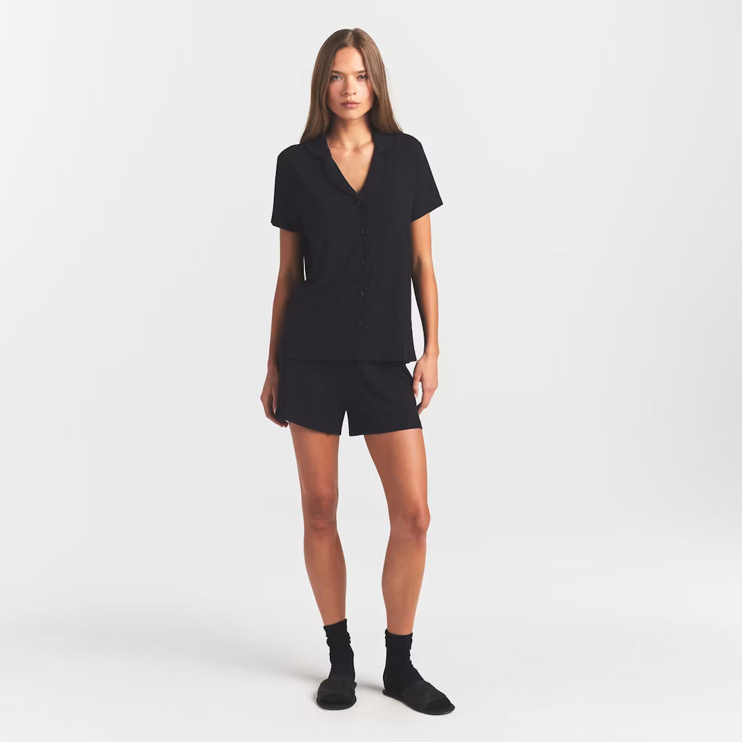 SKIMS Smooth Lounge Set in onyx