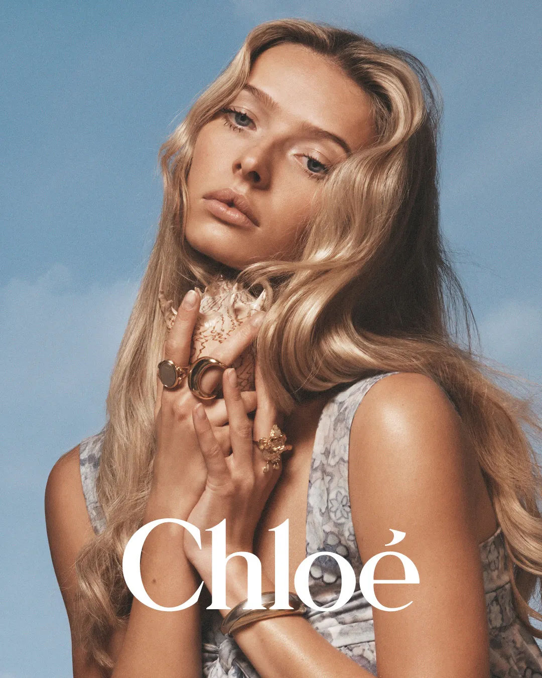 Chloe╠u-Chloe╠u-a╠C-la-Plage-2026-2-.webp