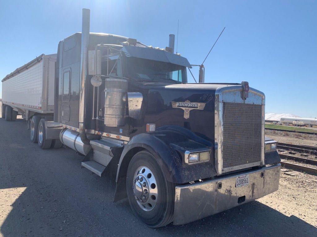 2005 Kenworth W900 C15 Cat 13 Speed