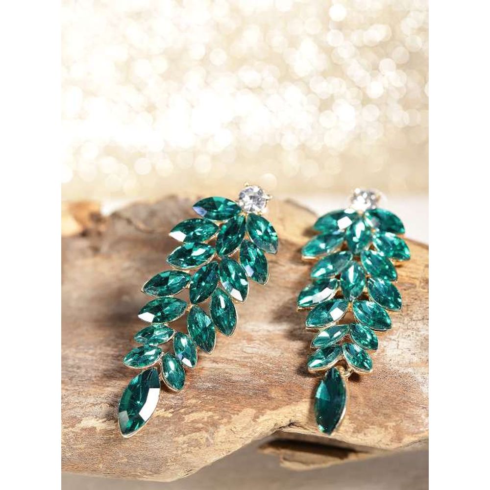 Aggregate 155+ fashionable earrings for girls latest - seven.edu.vn