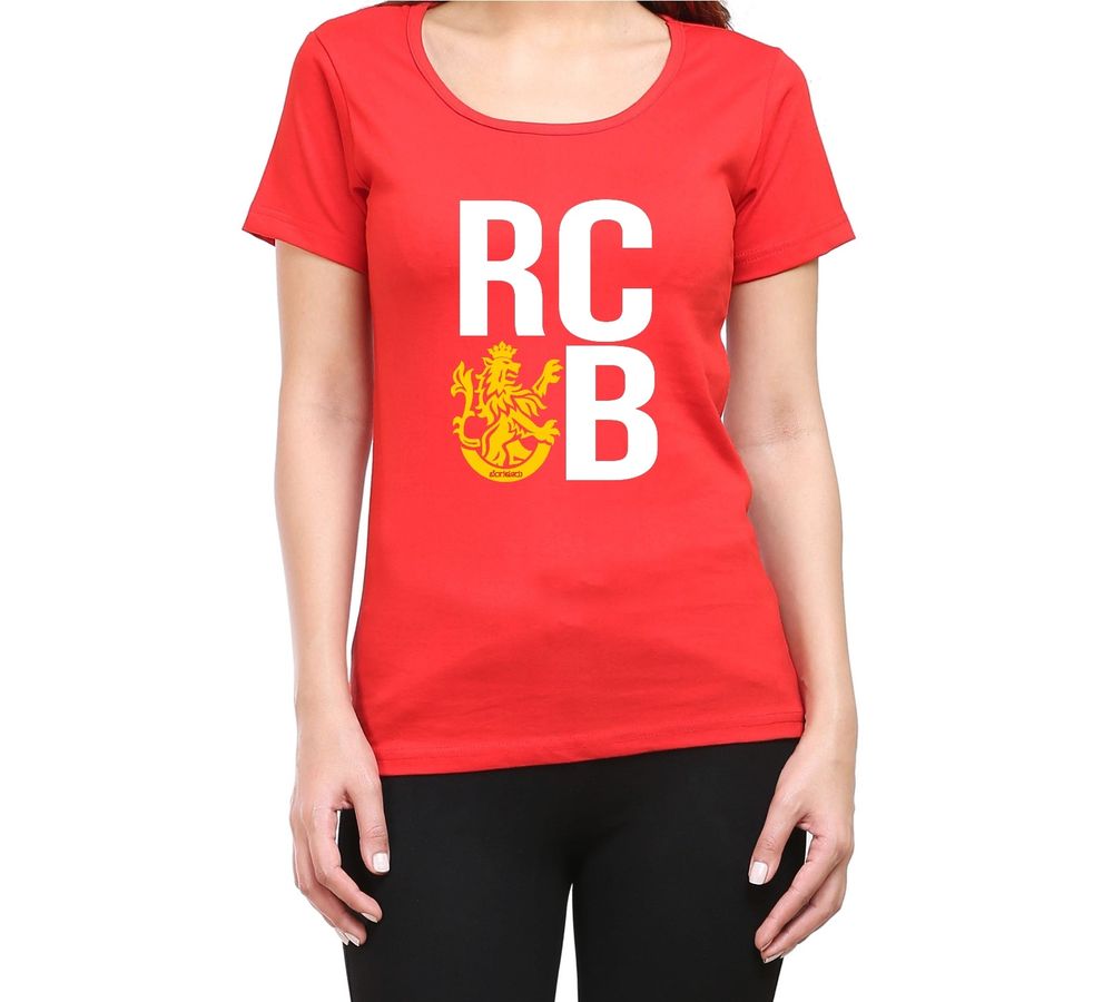 ladies red tshirt