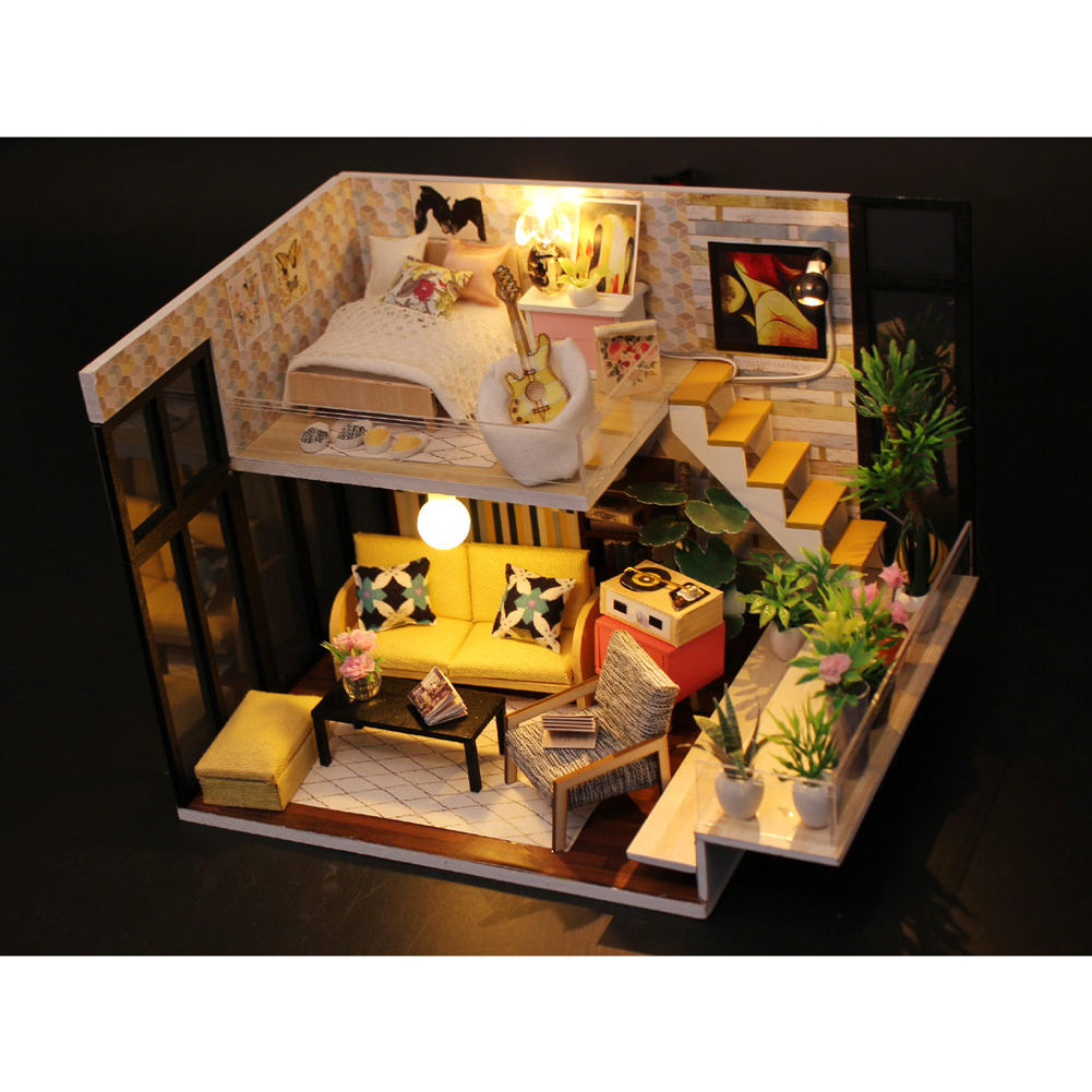 Miniature Set - New - Holiday