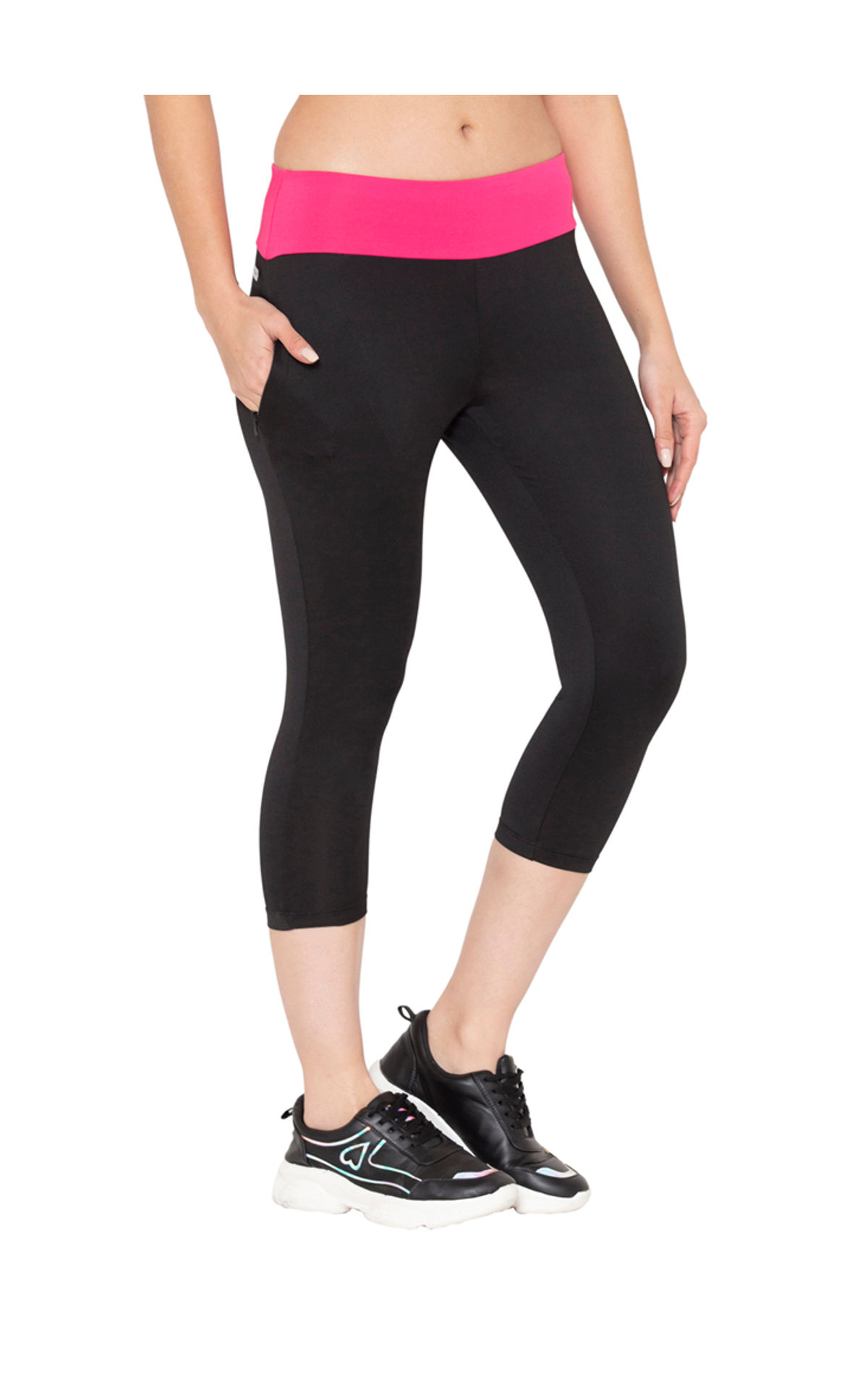 BODYACTIVE Women's High Waisted Yoga Capris with Pockets, Non See Through  Workout Sports Running Capri, Tummy Control-LC09-BLK