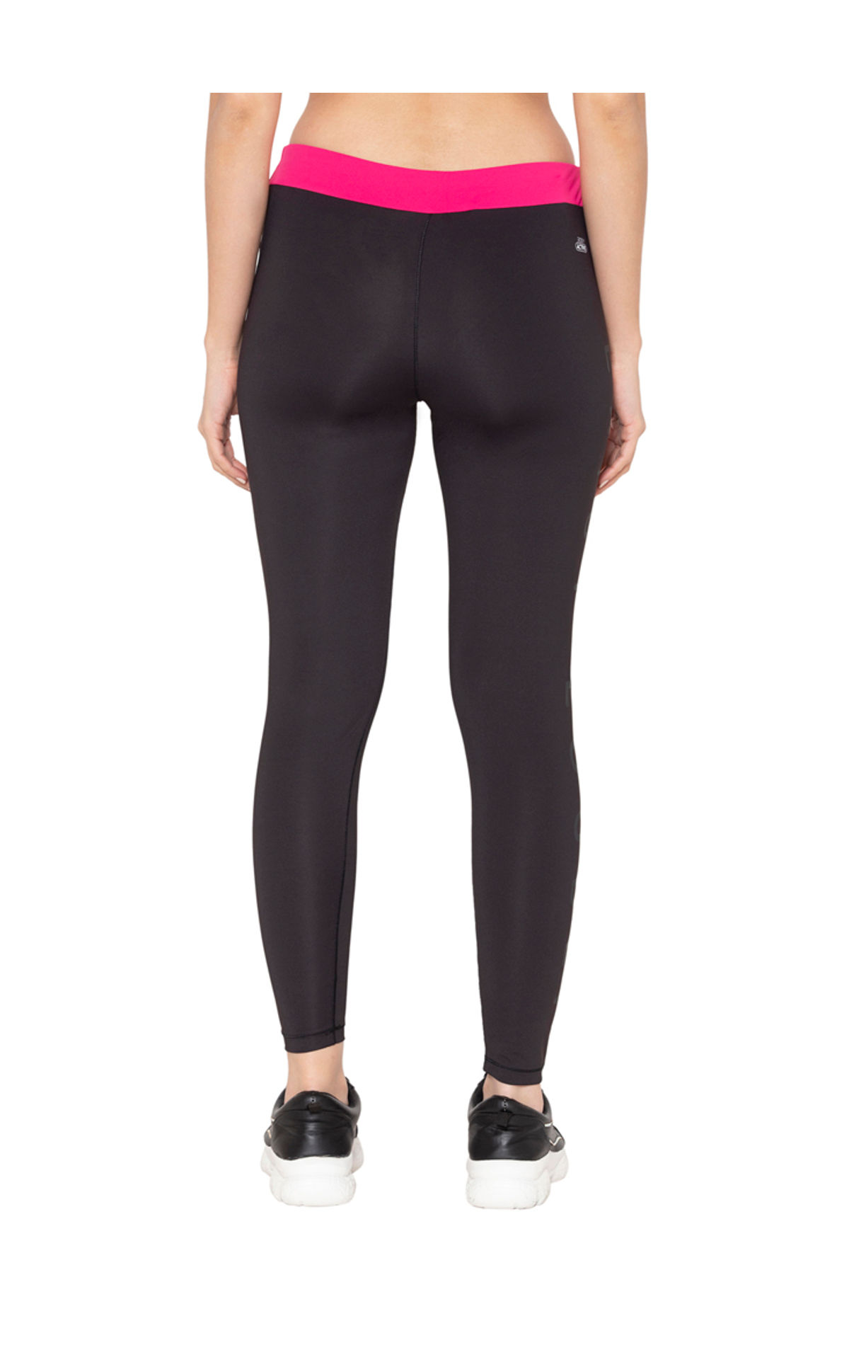 2023 SELF Activewear Awards: The Best Leggings | SELF