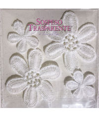 White Lace Flowers 3D Kit