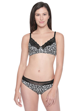 Bodycare 30b Wine Womens Innerwear - Get Best Price from Manufacturers &  Suppliers in India
