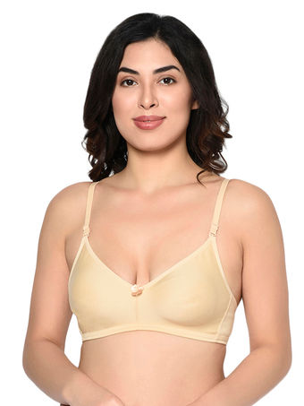 Buy BODYCARE Pack Of 4 Solid Non Wired Non Padded Sports Bras E1604WWWW -  Bra for Women 5451549