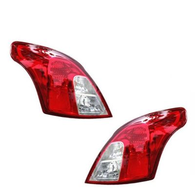 NISSAN SUNNY CAR TAILLIGHT ASSEMBLY - SET of 2 (Right and Left)