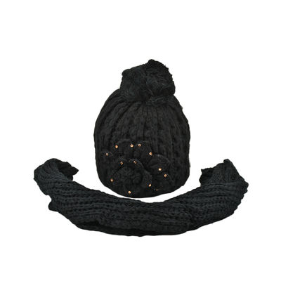 Tiekart women black paisely woollen cap