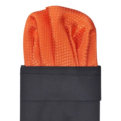 Tiekart men orange pocket square