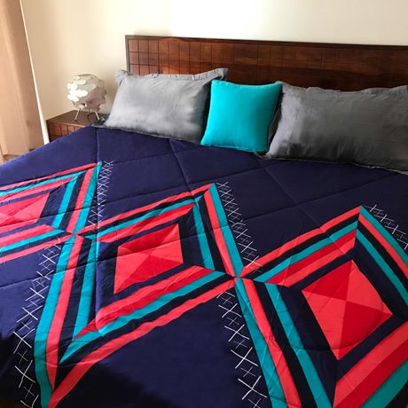 RENE  - KALEIDOSCOPE 4 PIECE QUILT SET