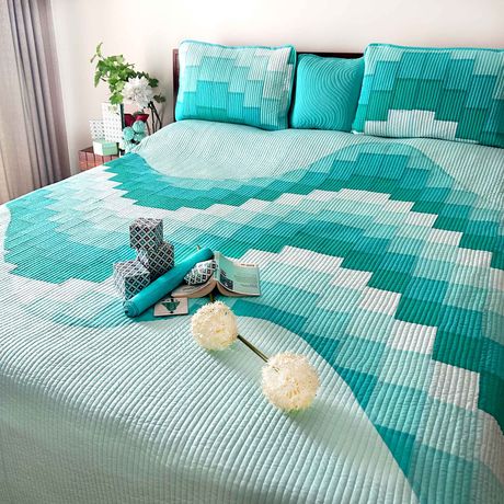ROLAND FRENCH RIVIERA AQUA PATCHWORK QUILTED BEDCOVER SET