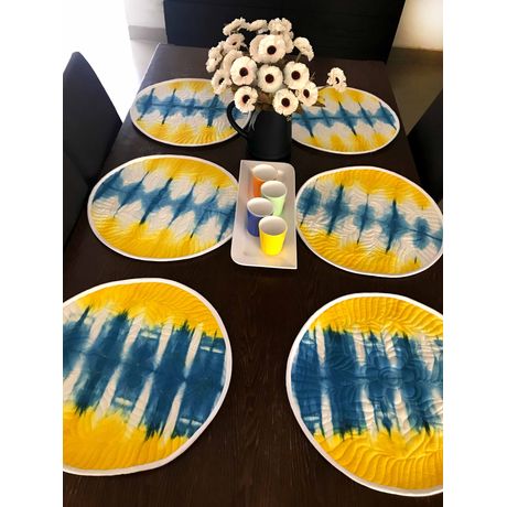 TOZIVA QUILTED SHIBORI TABLE MATS SET