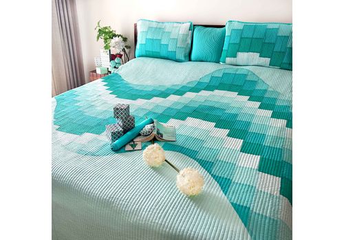 ROLAND FRENCH RIVIERA AQUA PATCHWORK QUILTED BEDCOVER SET