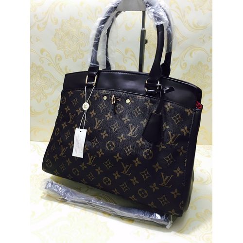 Best Auth Louis Vuitton Vintage Shoulder Bag talon On The Zipper Confirms  Authenticity Vintage Bags Did Not Have Stamps Or Date Codes!! for sale in  Trinity, Florida for 2023