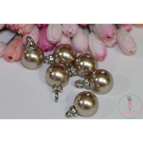 Beige - Hanging Pearls