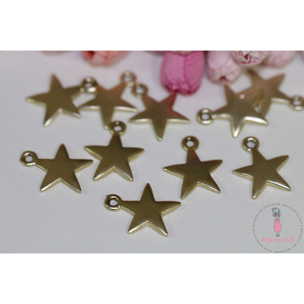 Star Charm - Matte Golden