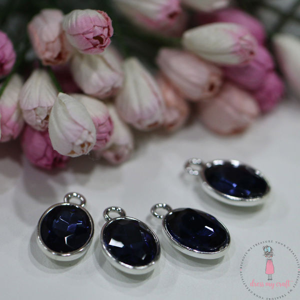 Crystal Oval Charm - Ink Blue