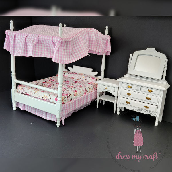 Miniature Conopy Bed With Cabinets