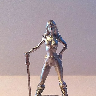 Gladiatori: The Girl with the Long Sword