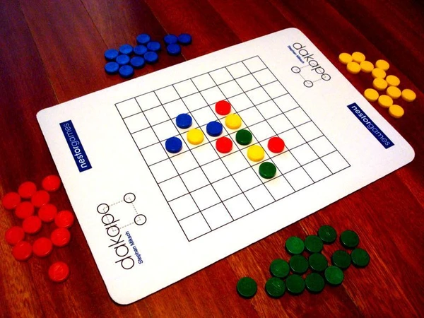 Cover image of Dakapo board game