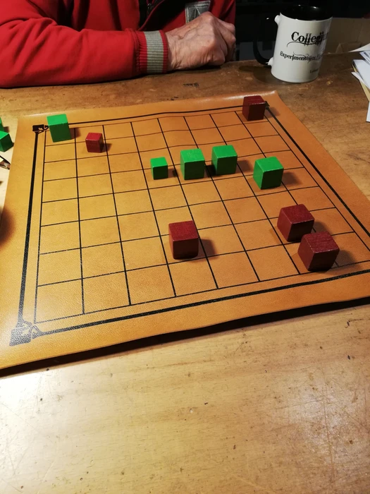 Cover image of Don Q. und die unbekannte Yante board game