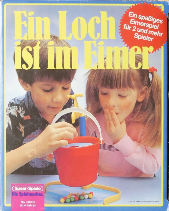 Cover image of Ein Loch ist im Eimer board game