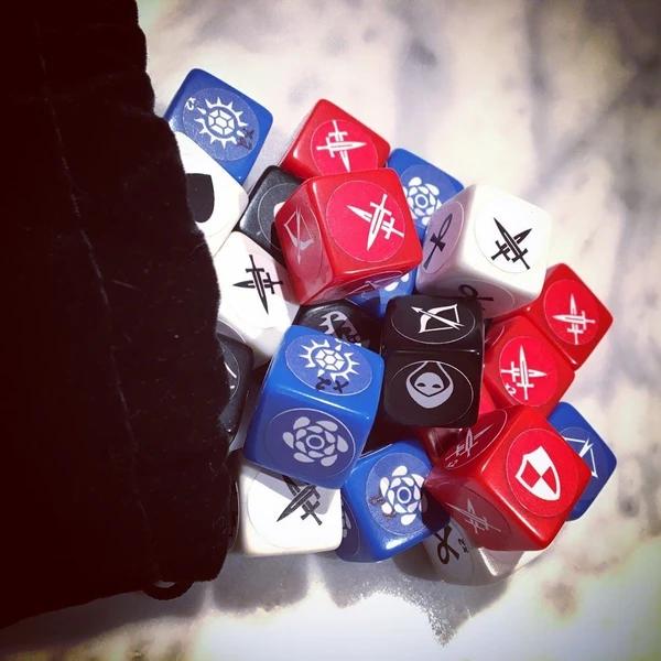 Cover image of Guildcrest board game