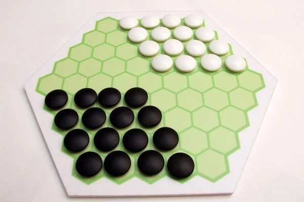 Cover image of HexDame board game