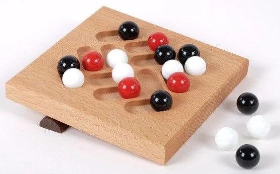 Cover image of Kipp4 board game