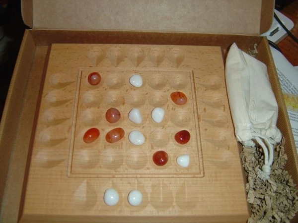 Cover image of Mabambo board game