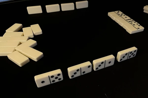 Cover image of Pavlova board game