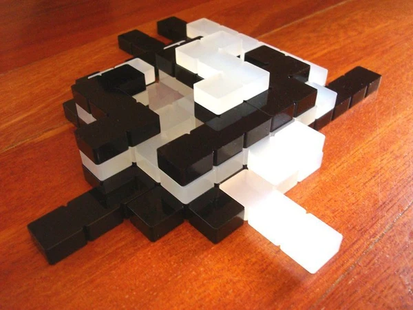 Cover image of Pent-Up board game