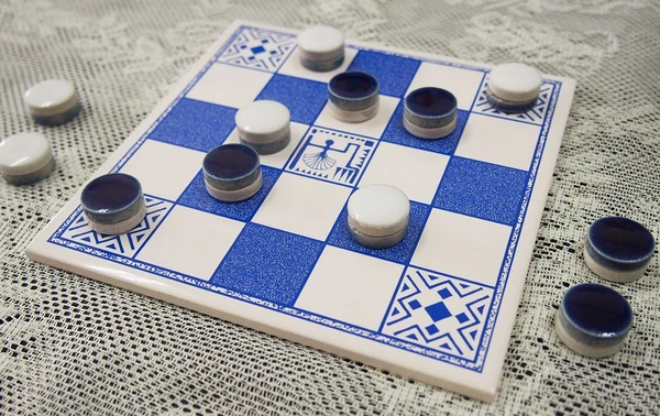 Cover image of Yonmoque board game