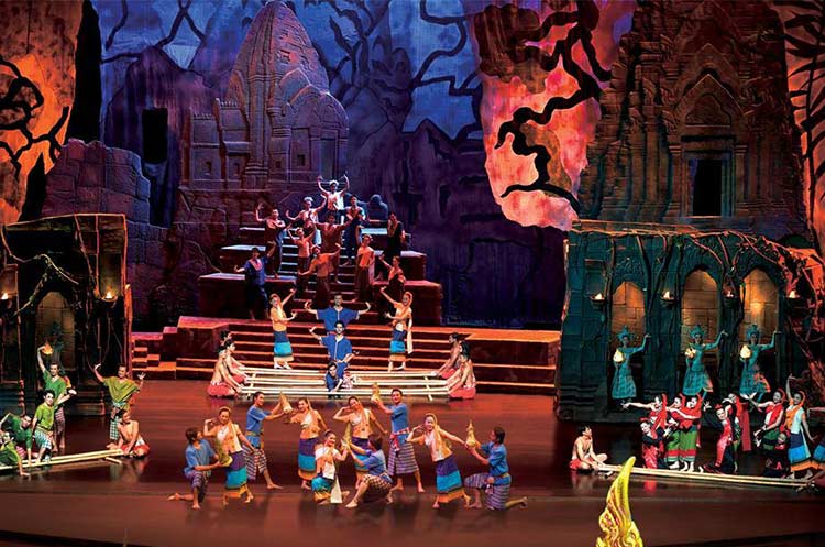 https://ik.imagekit.io/bgudgv9um3/1783088544siam-niramit-cultural-show-phuket-l.jpg