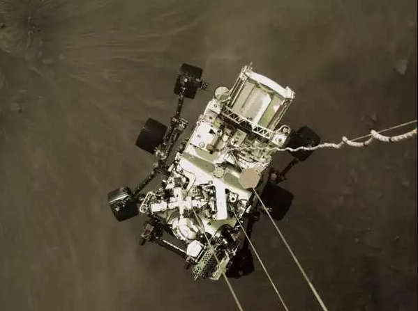 NASA's Perseverance rover had returned to earth the first-ever photo of a Mars touchdown 1 Nasa rover