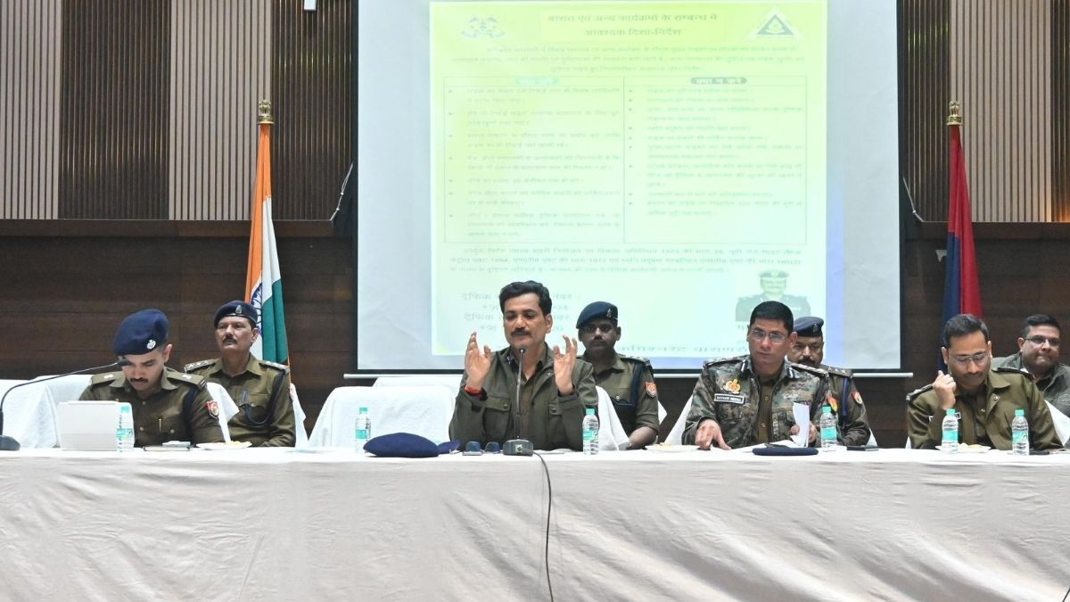 वाराणसी में अब रात 10 बजे के बाद DJ बंद