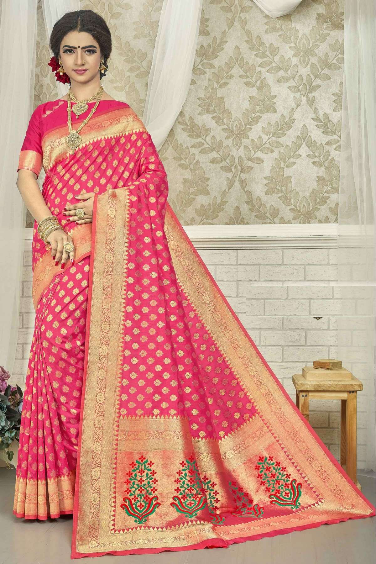 Silk Woven Saree In Pink Colour - SR5641251