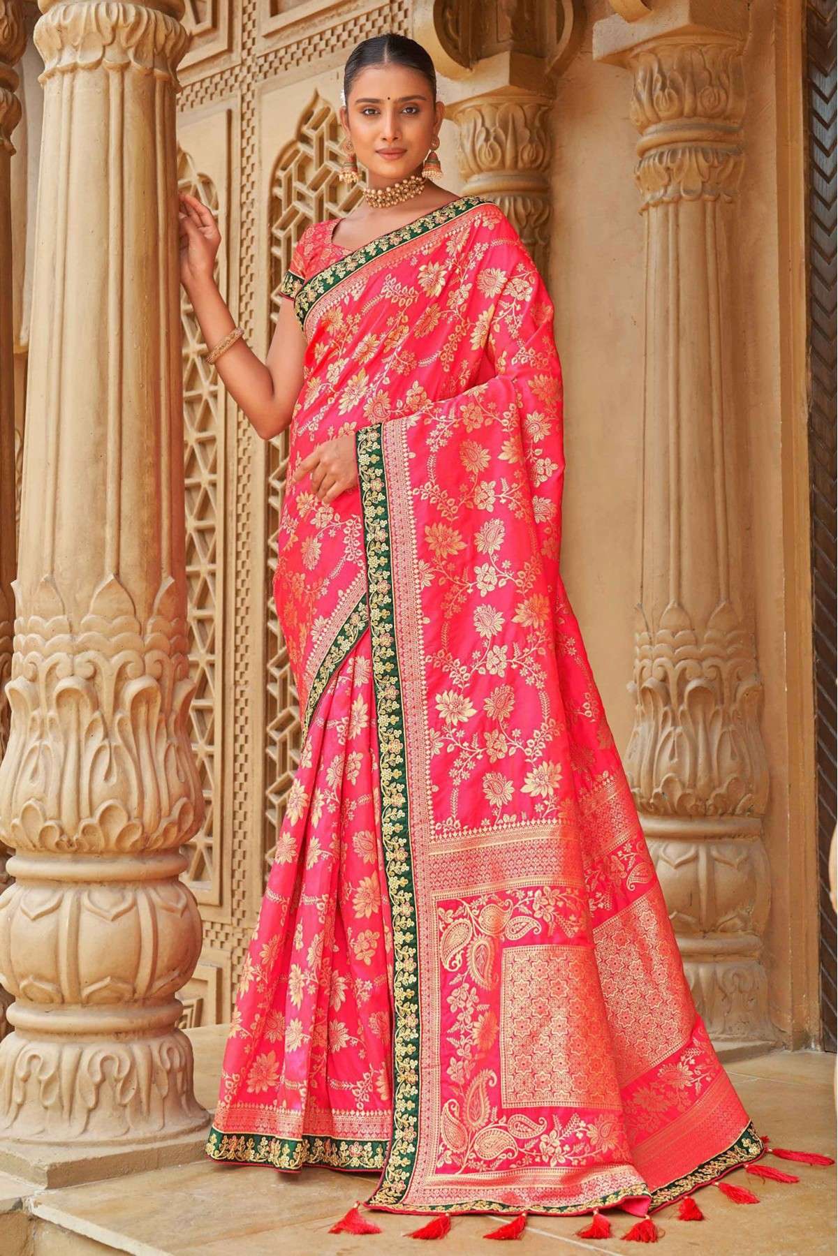 Banarasi Silk Woven Saree In Pink Colour - SR5416332