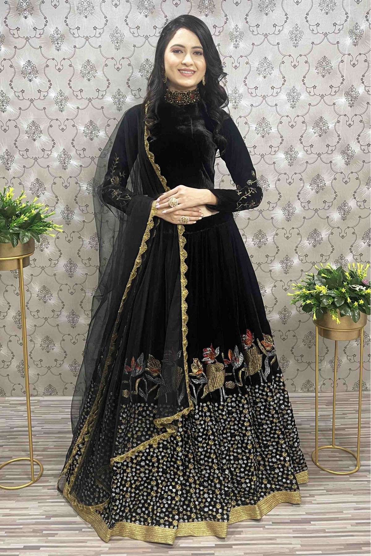 Black Colour Lehenga Choli Simple Design – Kaleendi