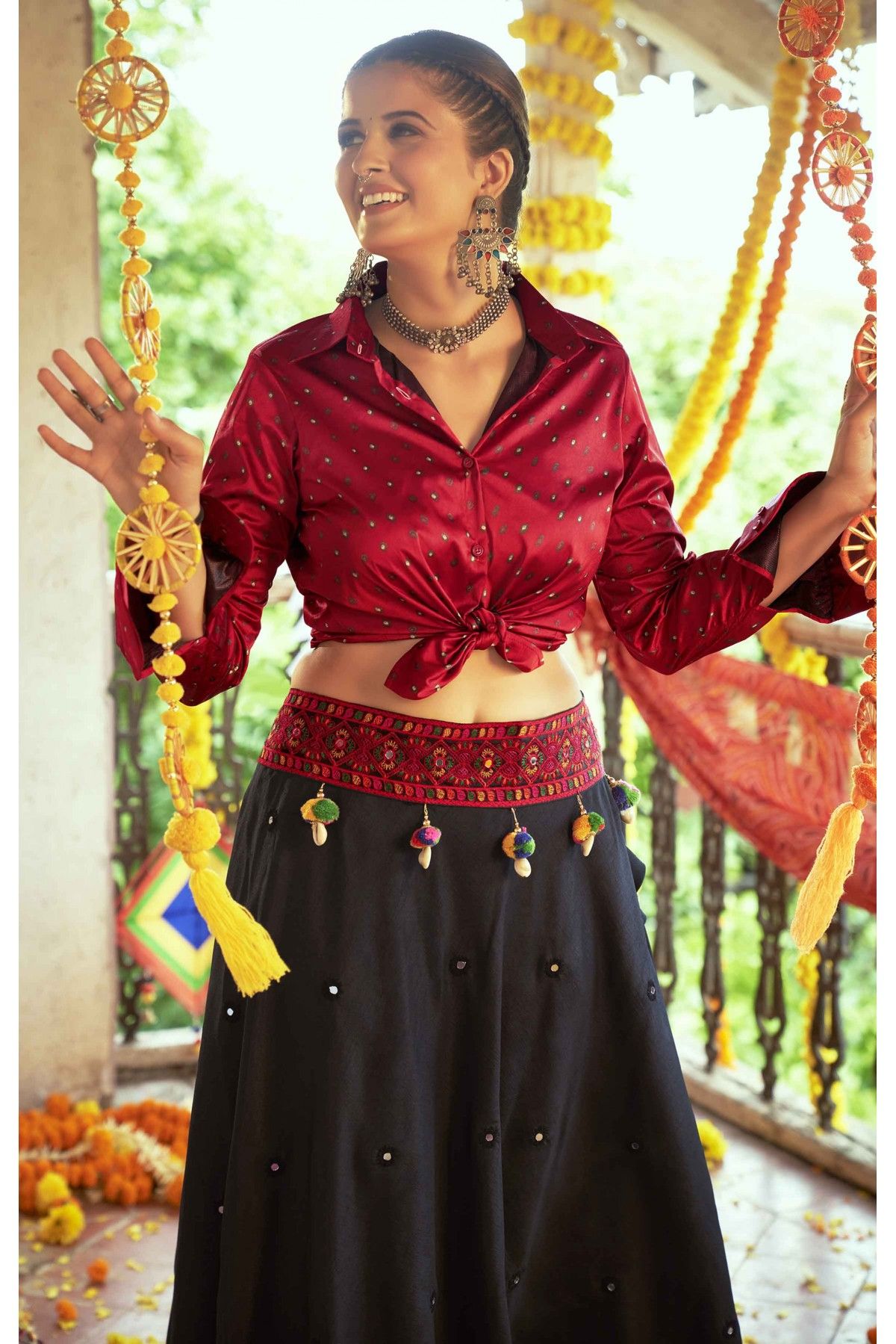 Embroidered Viscose Rayon Black Lehenga Choli For Raas Garba – tapee.in