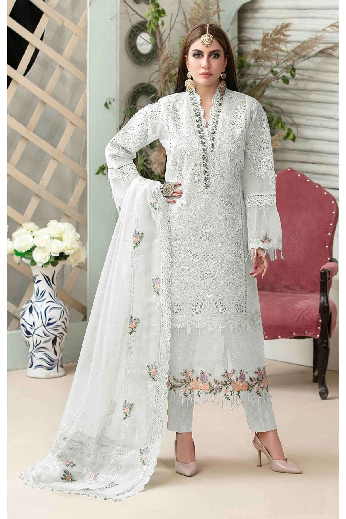 White Pakistani Suits - Free Shipping on White Pakistani Clothing Online in  USA