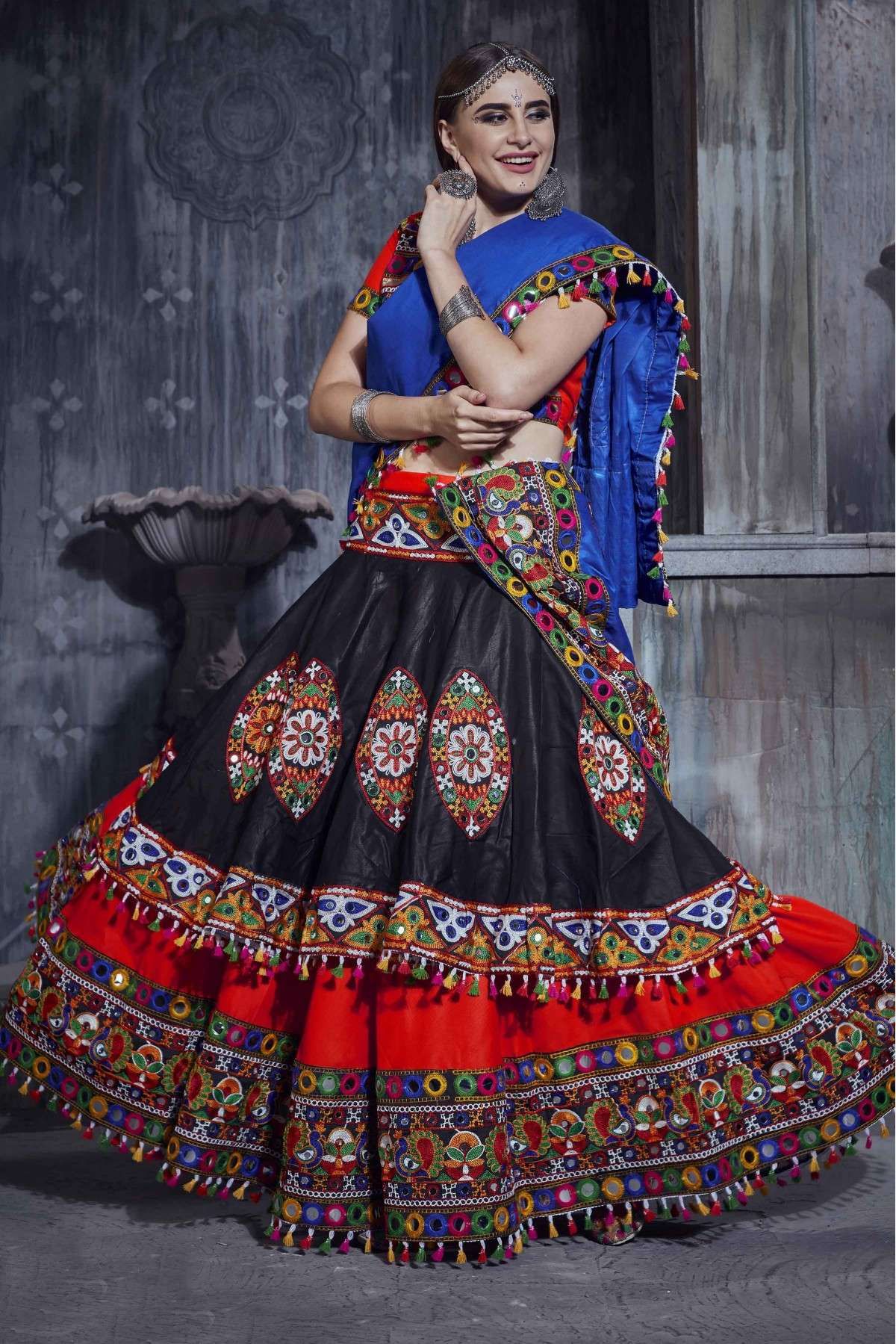 Radiant Reflections: Black Mirror Work Lehenga and Choli Set – Gusto Village