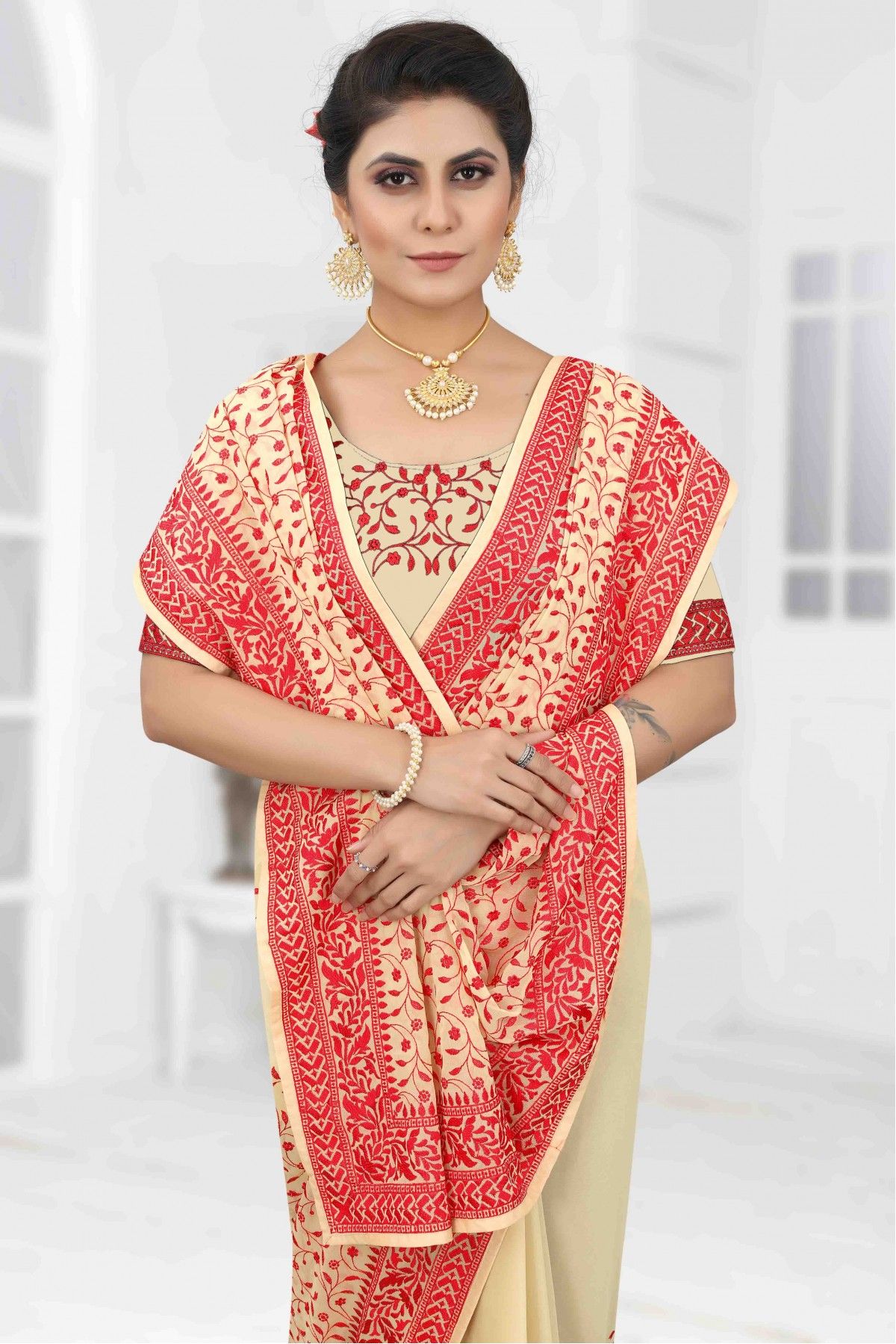 Beige Zari Woven Saree In Patola 5316SR07