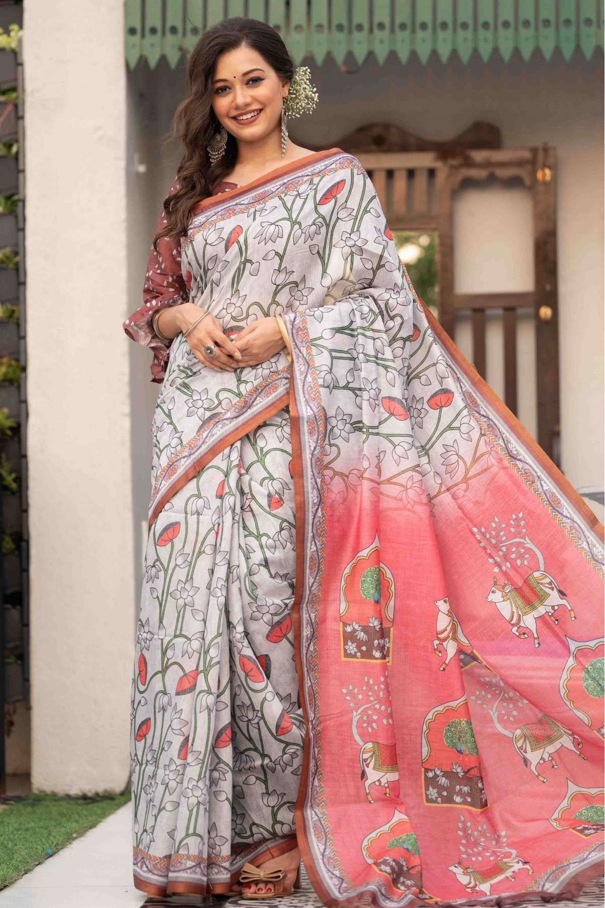 Cream FLoral Digital Printed Silk Linen Saree | Linen World