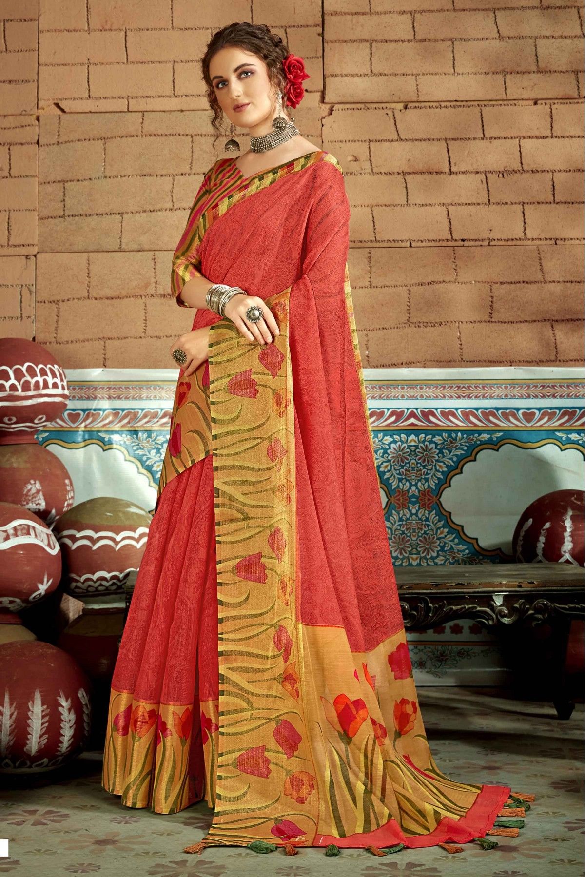 Elegant Red Maheshwari Silk Cotton Saree | Handloom Beauty