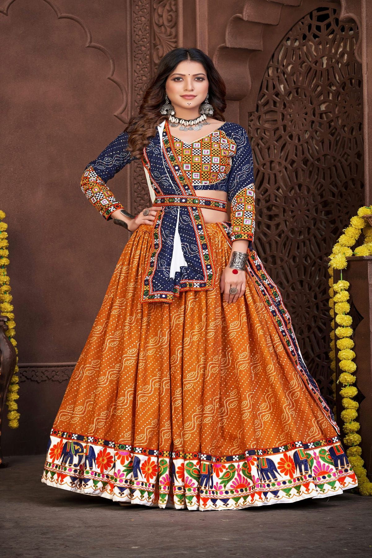 Bridal Lehenga- Buy Latest Designer Bridal Lehenga Online| Ninecolours