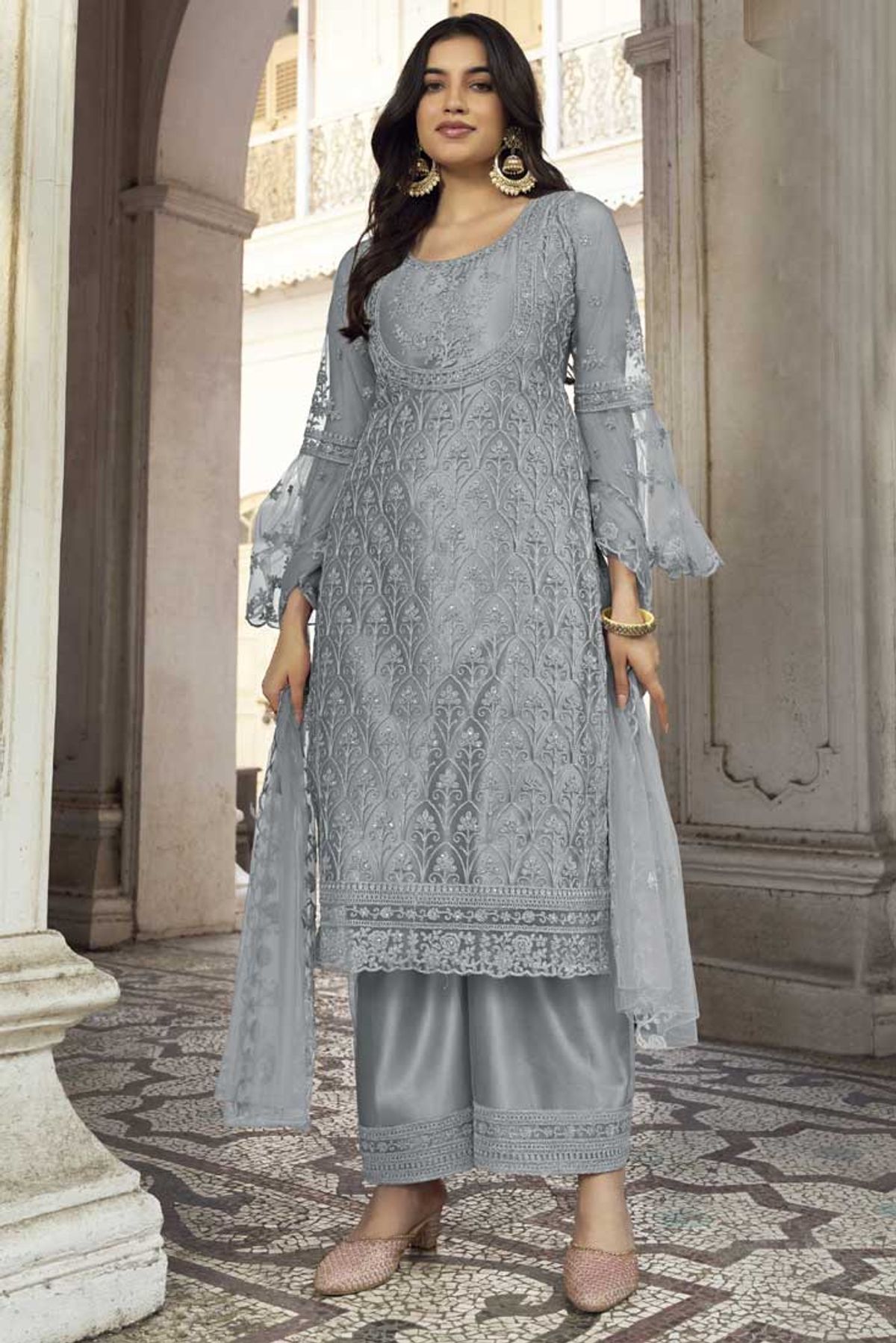 https://ik.imagekit.io/bhsa3gea8yj/products/tr:w-1200/2023/Aug/HEAVY-BUTTERFLY-NET-PARTY-WEAR-SUIT-In-Grey-Colour-SM05540233-A.jpg