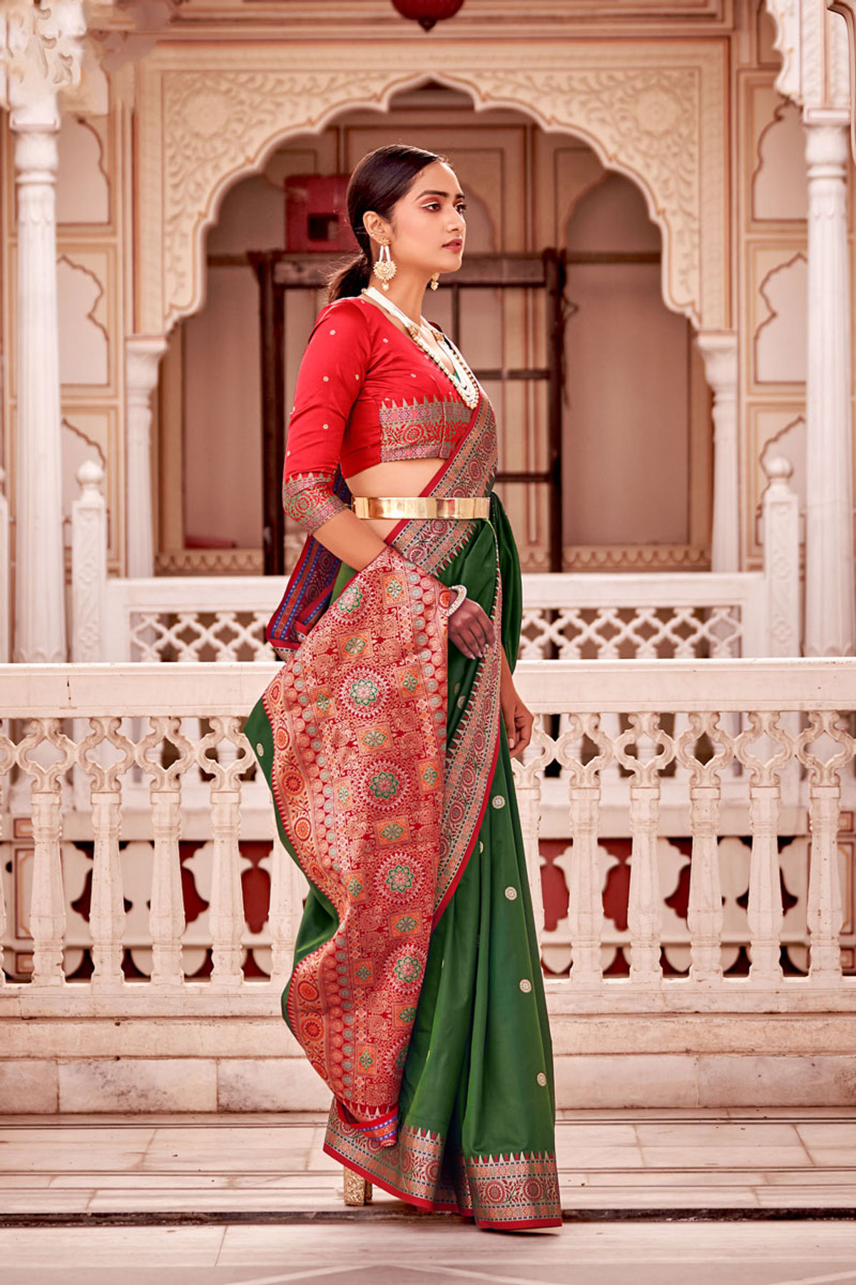 Soft Banarasi Silk Saree with Leheriya Zari Weaving Dvanza - dvz0003405